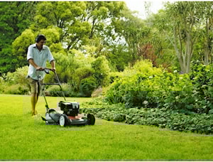 Инструкция по эксплуатации /работа с инструментом Газонокосилка самоходная Husqvarna R53SV